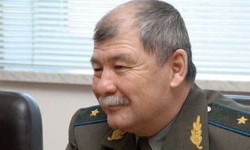 Юрий Эм